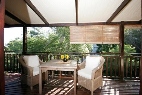 特大床套房带阳台