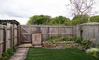 North Cottage - Housity