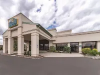 Ramada by Wyndham Fairfield NJ Hotels in 