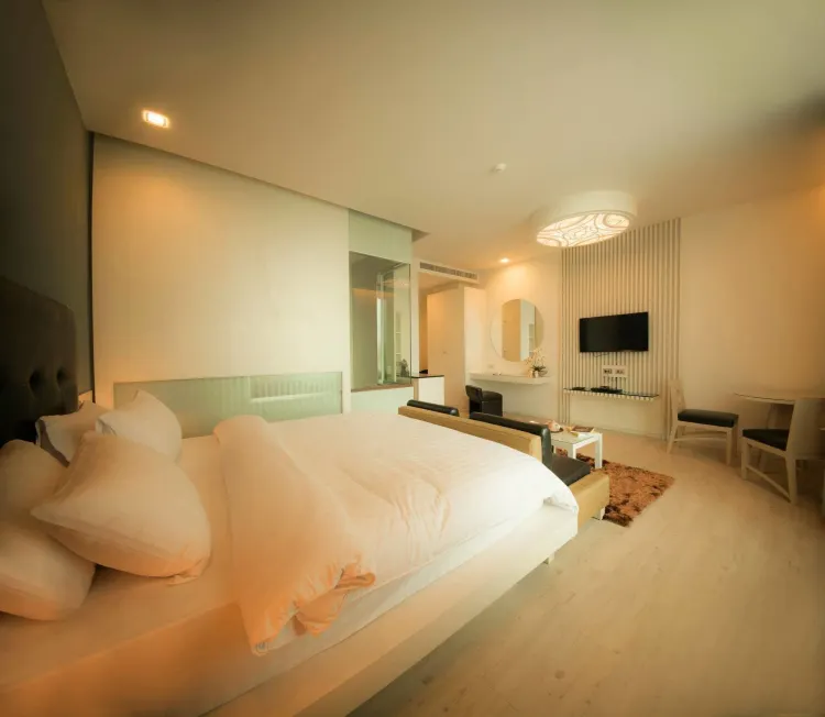 ห้องสแตนดาร์ด เตียงใหญ่ 1 เตียง