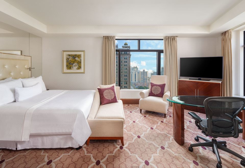 皇冠豪华大床房