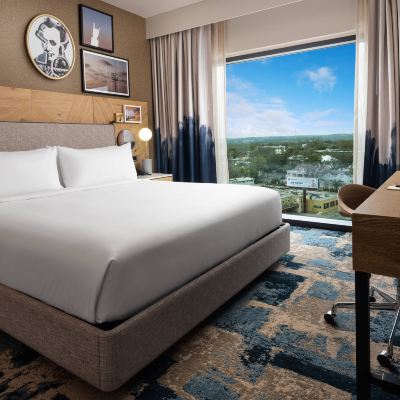 High Floor, Campus View, Guest Room, 1 King The Otis Hotel, Autograph Collection Promo Code