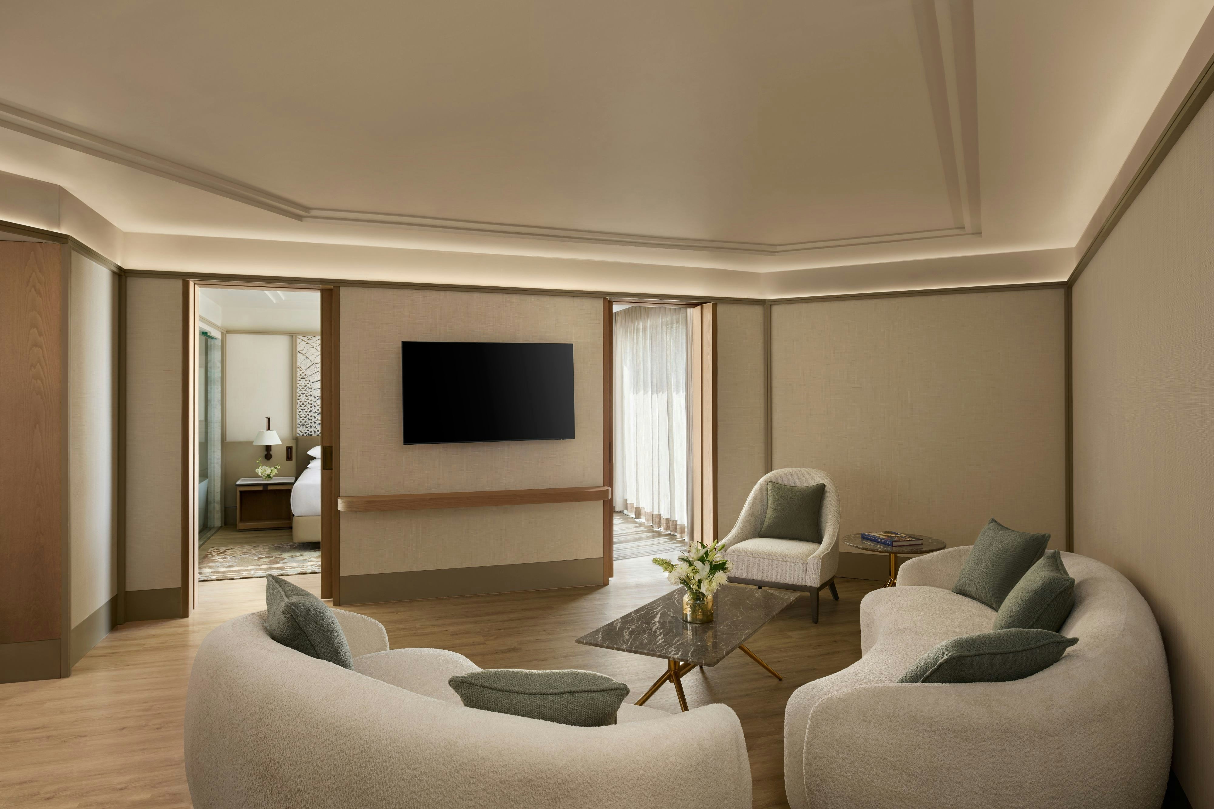 Udaipur Marriott Hotel豪华特大床套房