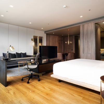 Junior King Master Apartment with Balcony Salvio Parque 93 Promo Code