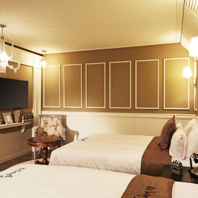 Suite (Western)-Bigger Than Most Rooms In Seoul