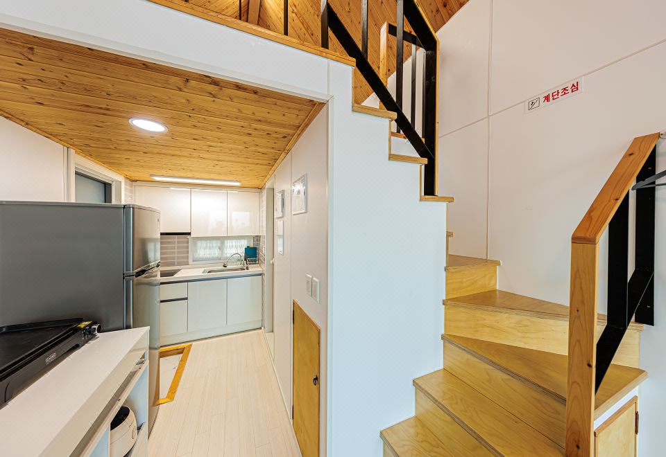 别墅房203，带泳池