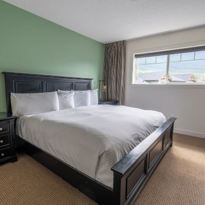 Cp # 3207 Two Bedroom + Den, Two Story Copperstone Resort by Clique Promo Code