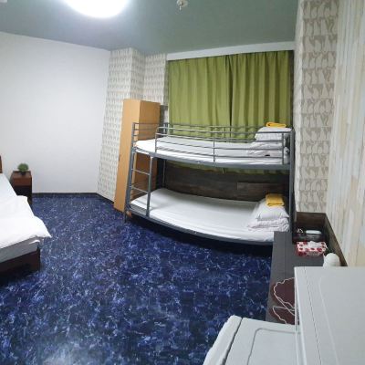 ファミリールーム(ご利用人数4名)(共用バスルーム) 新宿 Sky Capsule クーポン