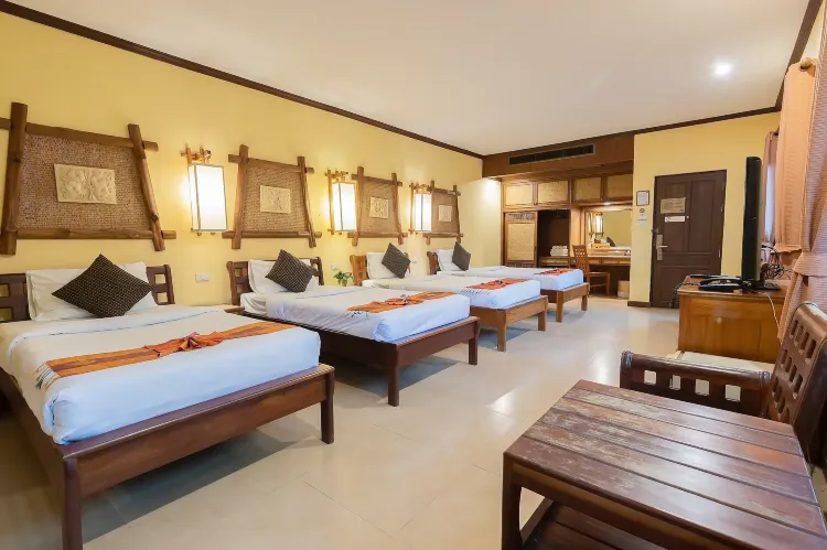 ห้องพัก, ปลอดบุหรี่, วิวสระว่ายน้ำ