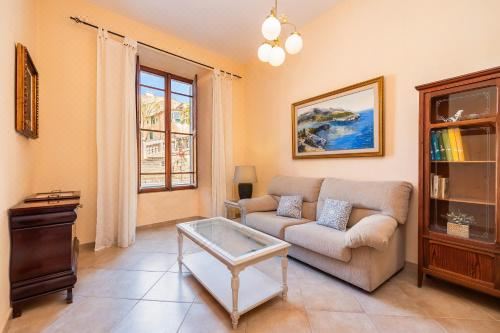 Cas Sitger Villa With Garden View