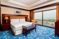 Holiday Inn KUWAIT SALMIYA by IHG Hotele w: 