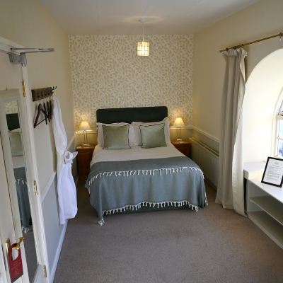 基礎雙人房，1張雙人床（帶獨立私人衞生間） 牛頓大廈酒店優惠