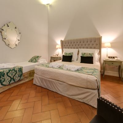 Deluxe Triple Room Palacio Pinello Promo Code