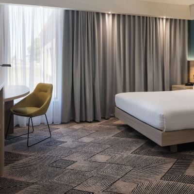 Accessible Queen Room 約克希爾頓歡朋酒店優惠