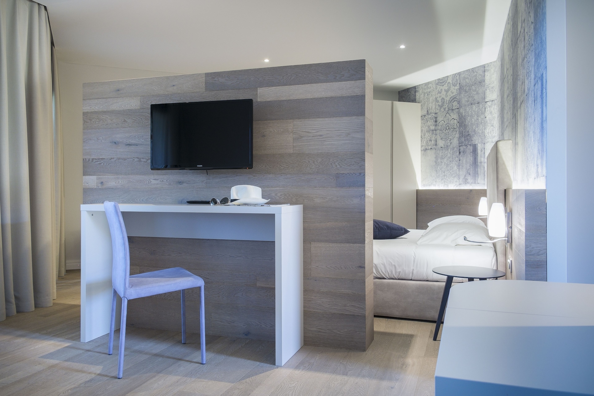 带公园景观的高级套房