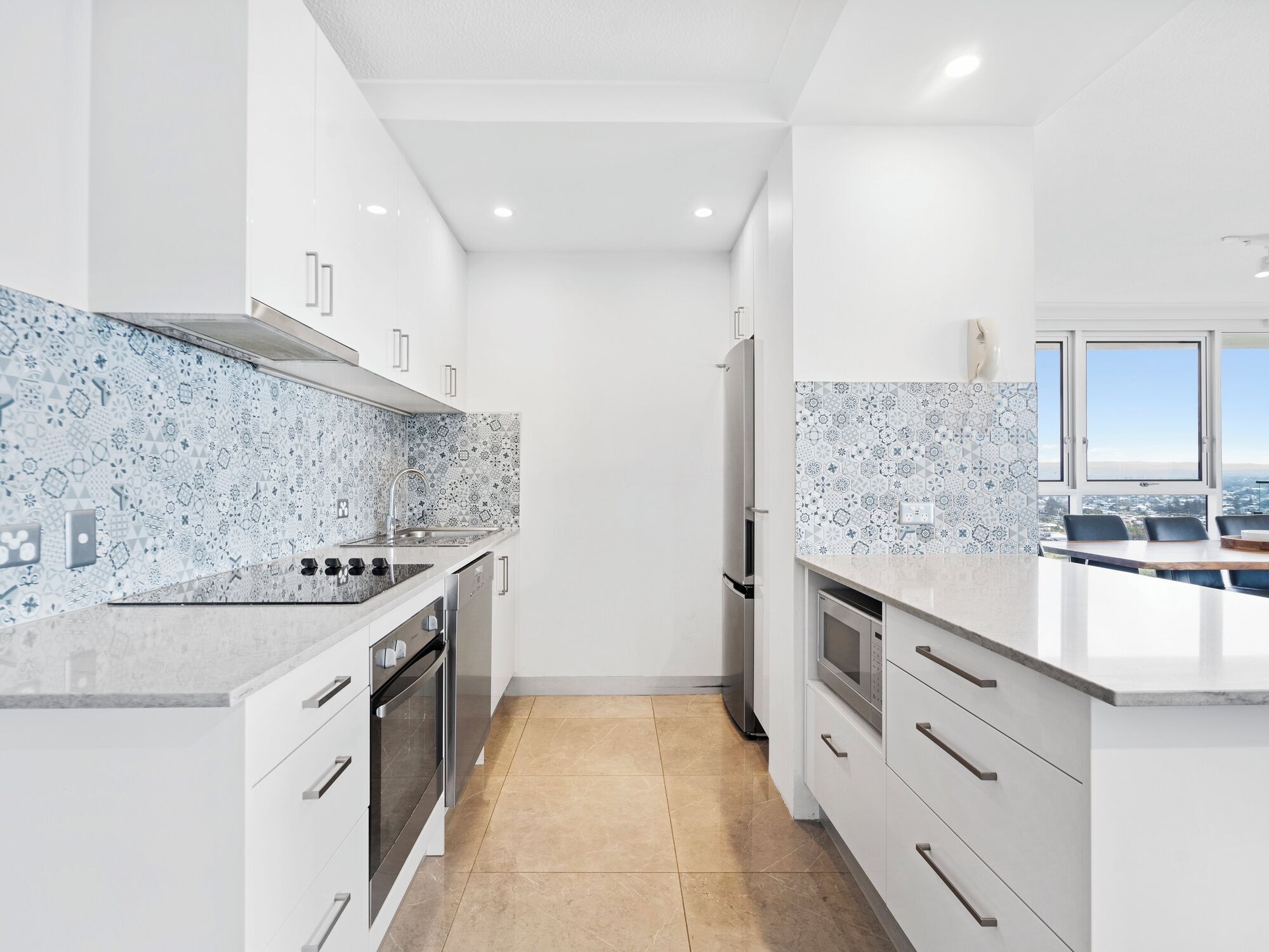 三卧室家庭海景公寓