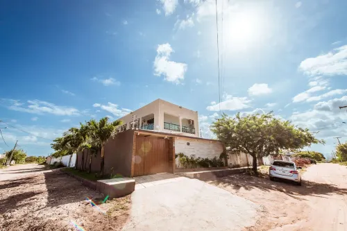 Casa em Jacum com Piscina 5 Suites e Fliperama