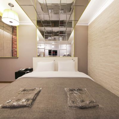 디럭스 미러 룸 벨리노호텔 쿠폰