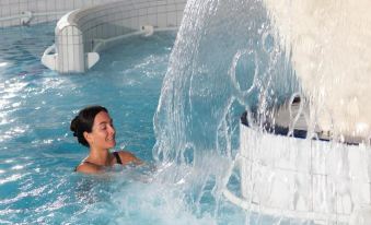 Hotel Kastel & Spa avec piscine d'eau de mer chauffée - Housity