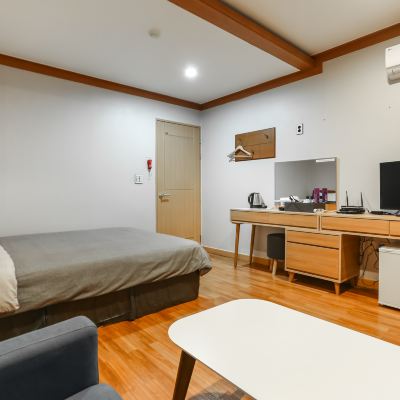 더블룸 피크닉 모텔 쿠폰