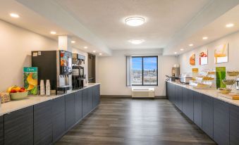 Quality Inn - Housity