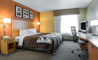 Sleep Inn & Suites Sheboygan I-43