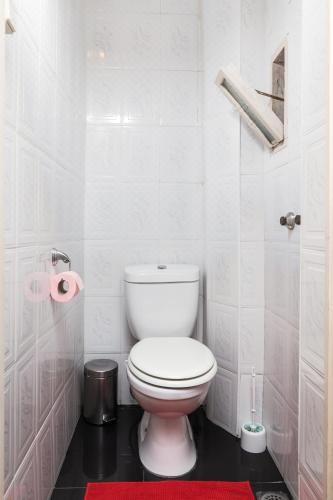 带露台一室公寓