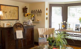 Farmhouse Inn B&B