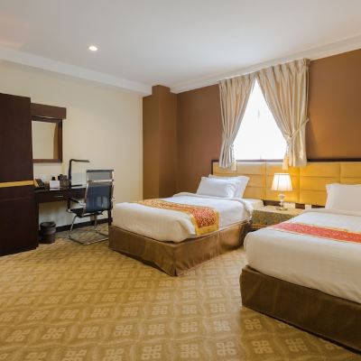 Deluxe Twin Room Kupon Hallmark Crown Hotel