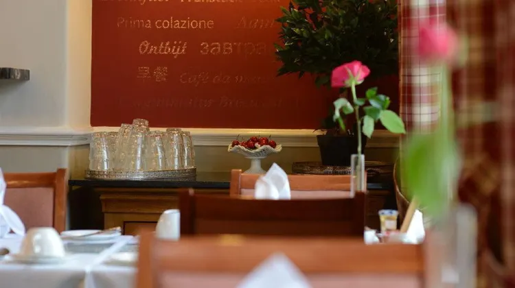 ザ アイアリントン 施設