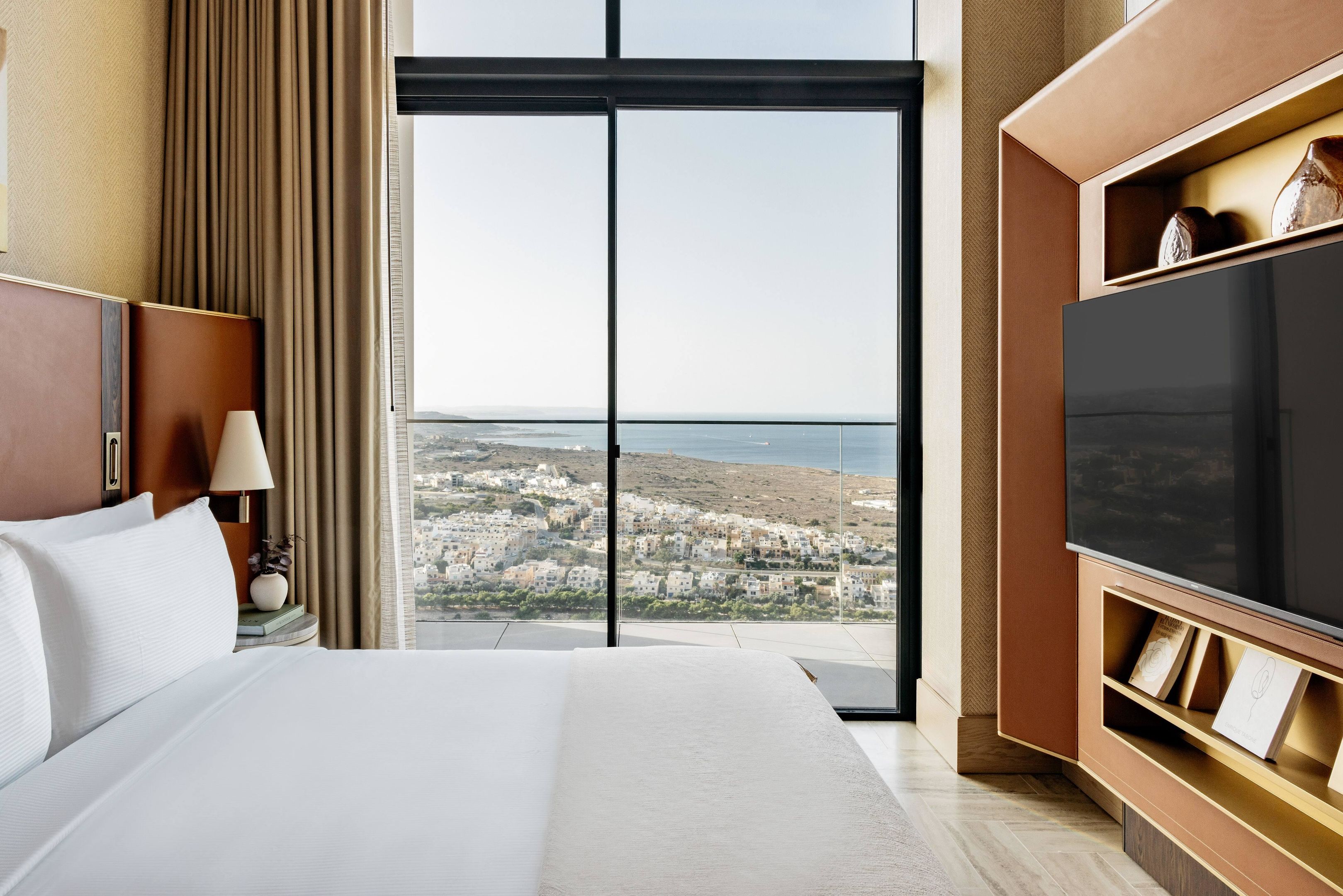 套房 （Beyond Me +）