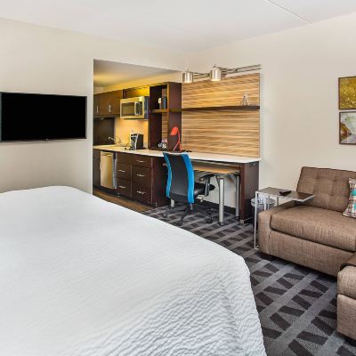 King Studio with Sofa Bed TownePlace Suites by Marriott Cookeville Promo Code
