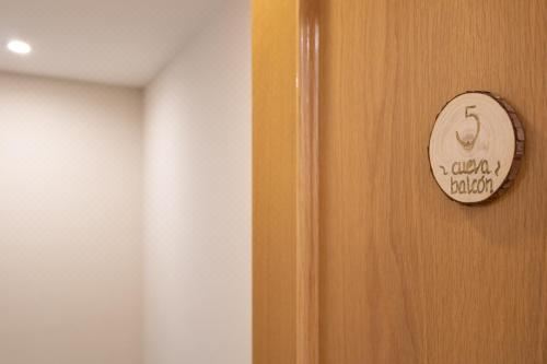 带阳台的双床房