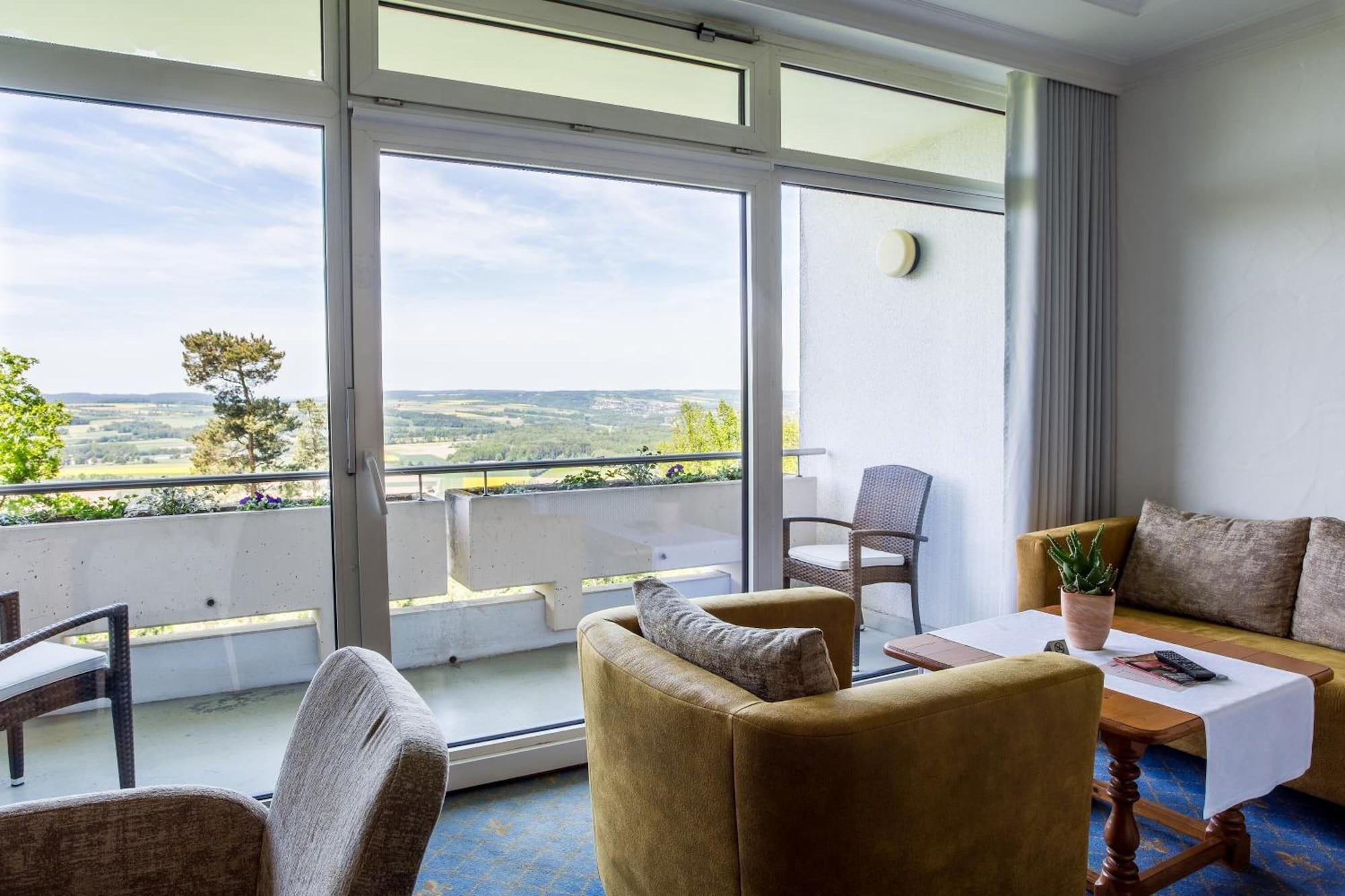 Comfort Double Room Water Bed