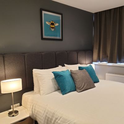 Standard Apartment The Spires Cardiff Promo Code