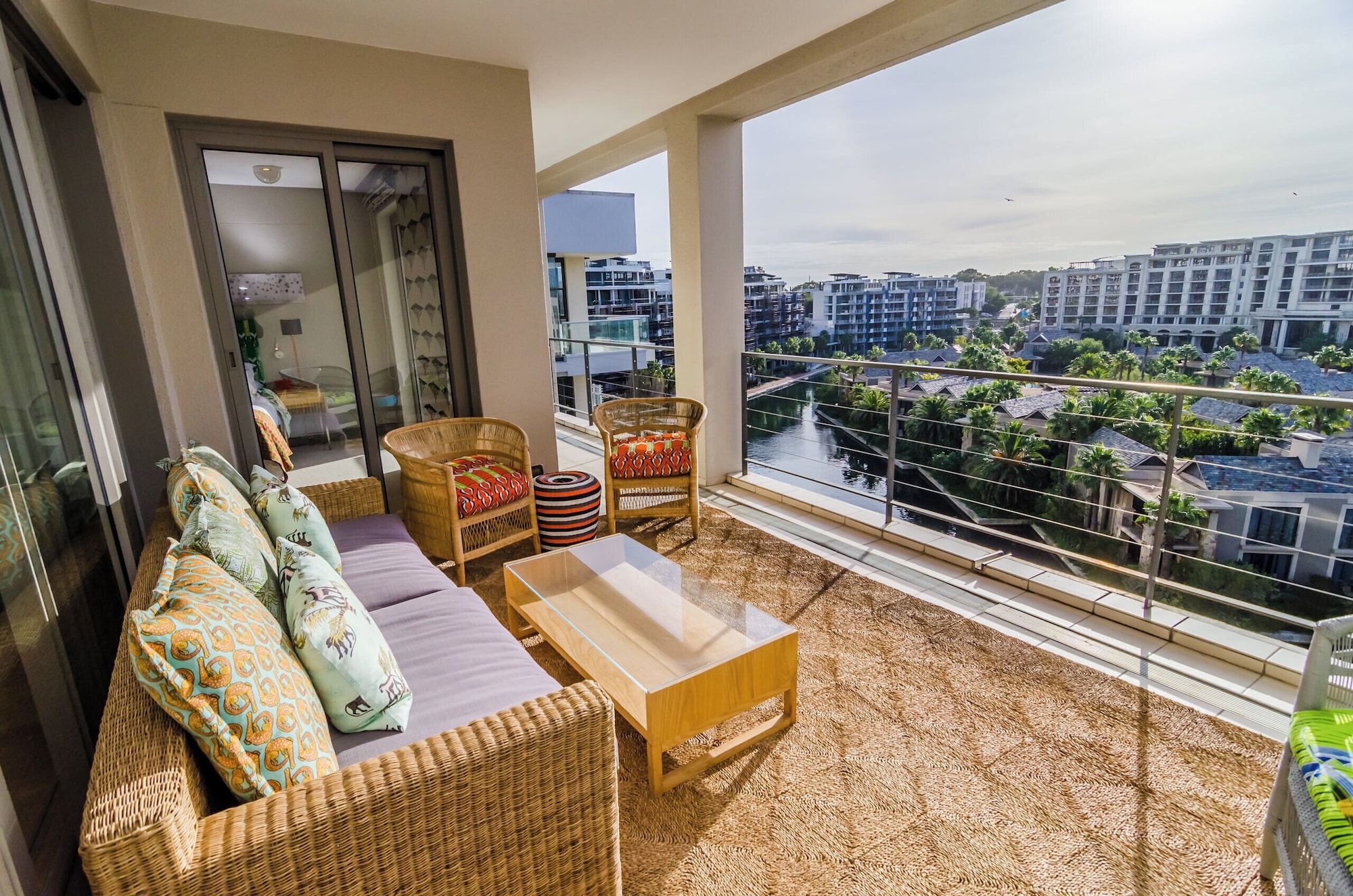 Mountain Marina Luxury Apartments两卧室尊贵间6