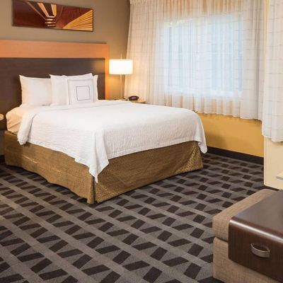 開間， 1 張大床和 1 張梳化床 （Mobility/Hearing Access， Roll-in Shwr） 巴徹勒山鎮TownePlace Suites 飯店優惠