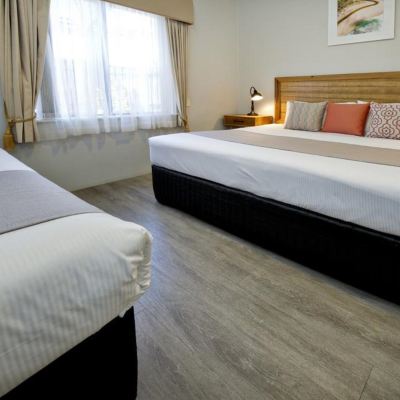 Deluxe One-Bedroom Apartment Vintages Accommodation Promo Code