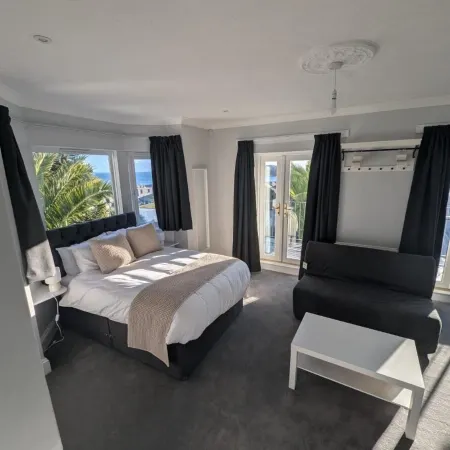 Fieldhead Hotel