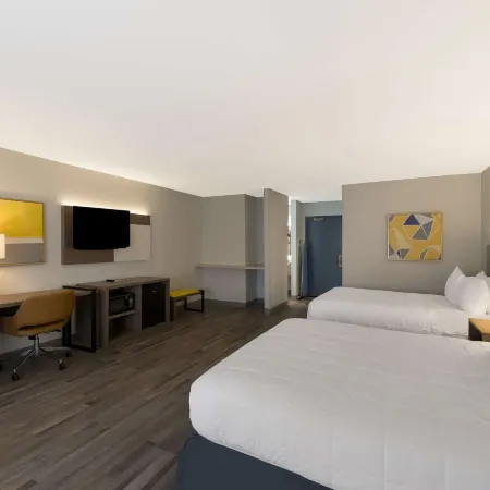 Quality Inn & Suites Отели в г. Эдди