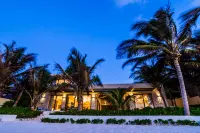 Ana y José Hotel & Beach Club