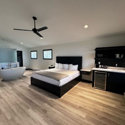 Premier Cabin, 1 King Bed, Patio, Lake View Gordon Lodge Promo Code
