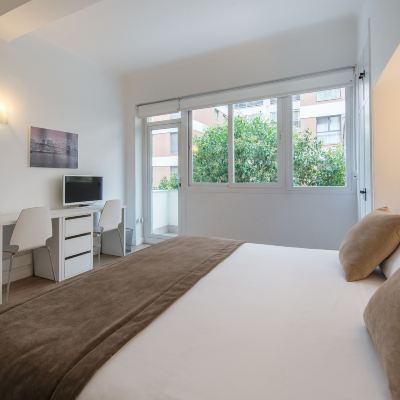 Superior Double Room With Balcony NeoMagna Madrid Promo Code
