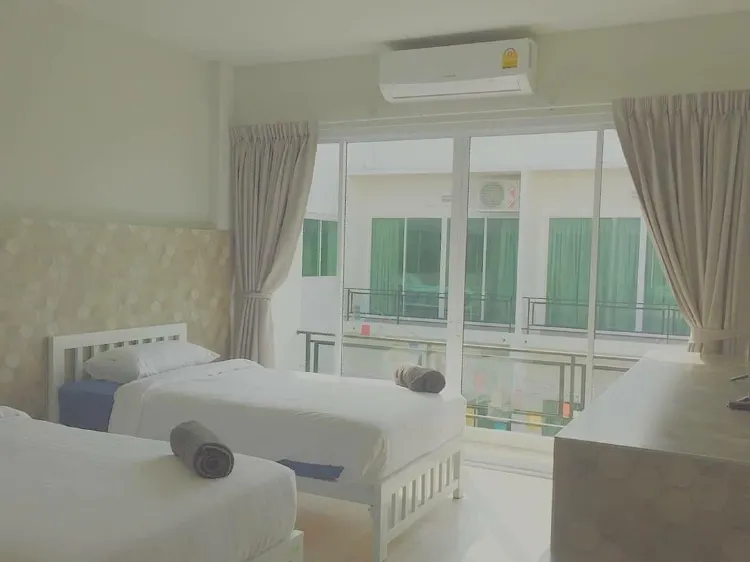 ห้องซูพีเรียร์ เตียงแฝด พร้อมระเบียง