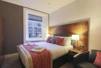 Court Residence Aparthotel Các khách sạn ở 