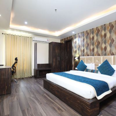 Executive Double Room Pinnacle by 1589 Hotels Promo Code