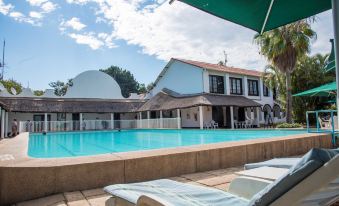 Sunbird Livingstonia Beach Hotel - Housity