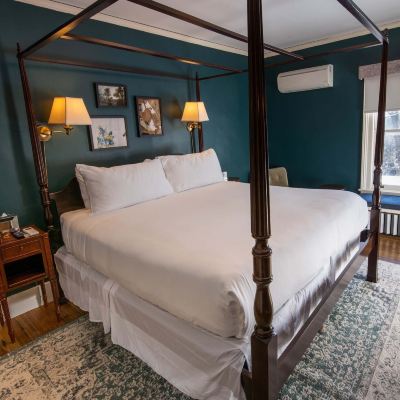 Classic King Room The Dewey Promo Code