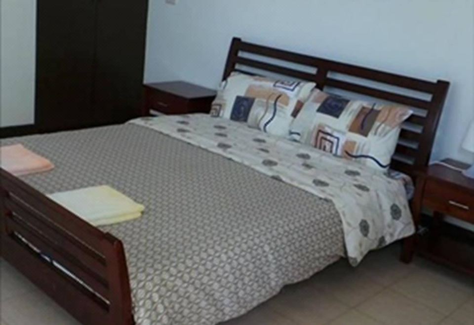 Palm Seaside Inn and Beach Resort - Housity