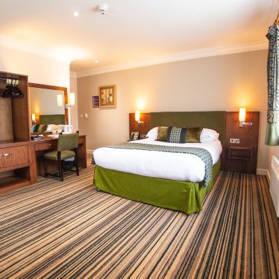 Superior Double Room Burntwood Court Hotel Promo Code